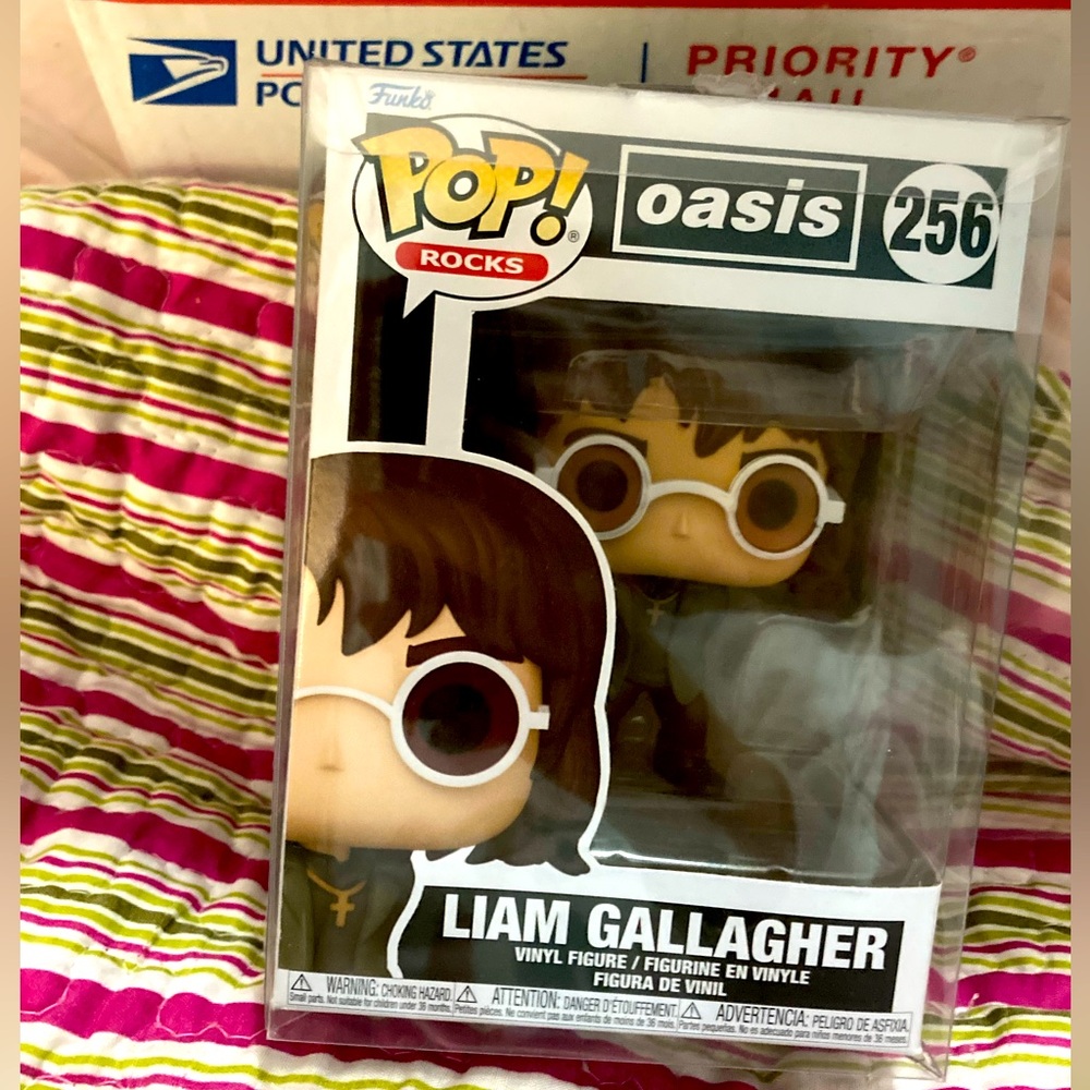 Funko Pop Rocks Liam Gallagher OASIS Band Figure 256 New in Box with Case!